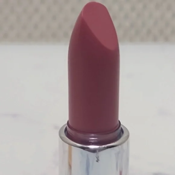 YVES SAINT LAURENT ROUGE À LÈVRES LIPSTICK   44 NUDE LAVILLERE - Picture 3 of 5